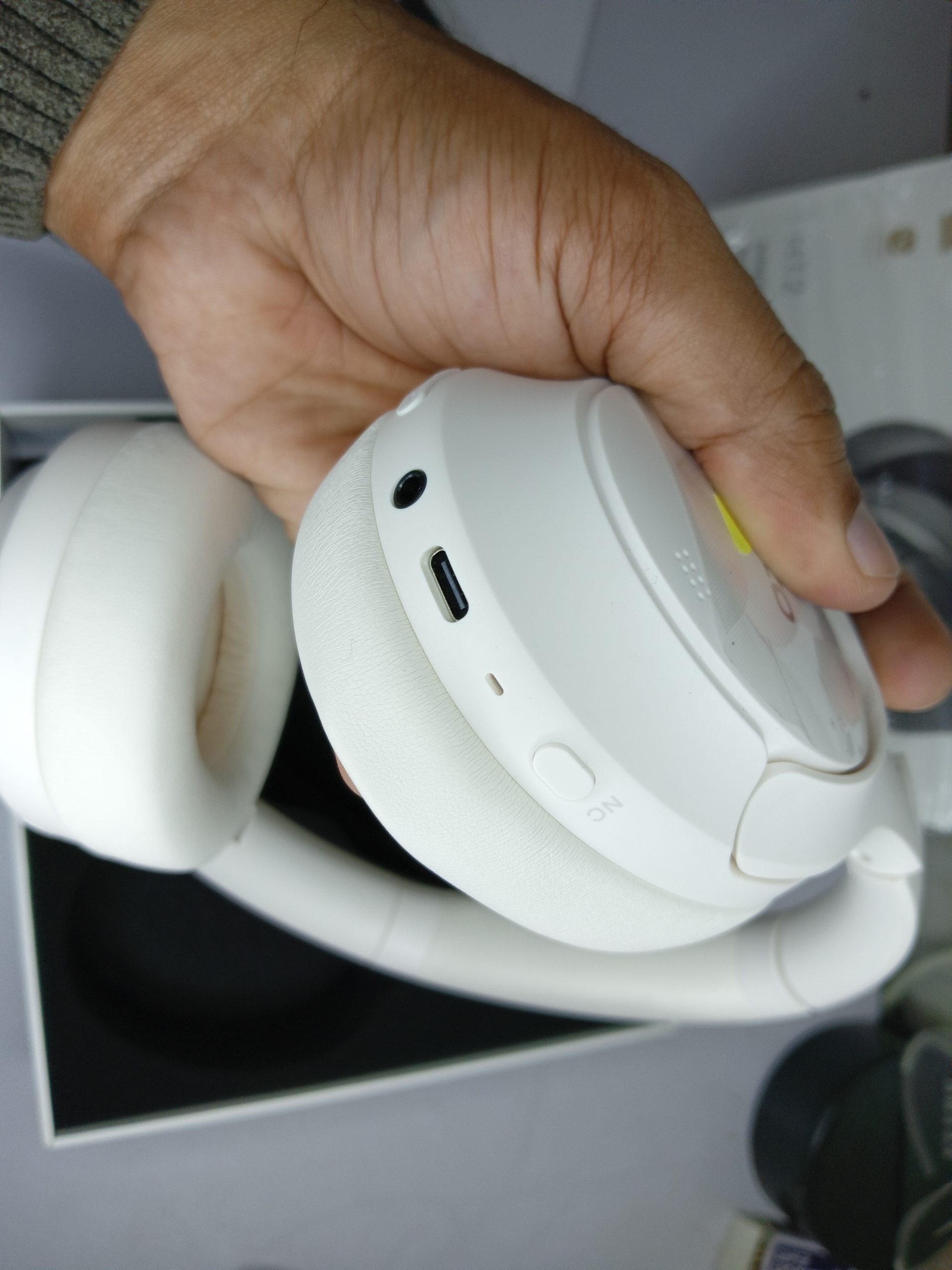TOZO HT2 Headphones Active Noise Cancelling 60H Playtime: Hands On Review