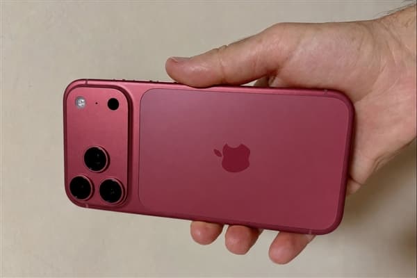 iPhone 18 Pro Max Camera Specifications Leaked: Triple 48MP System with Sony Sensors and Variable Aperture Technology