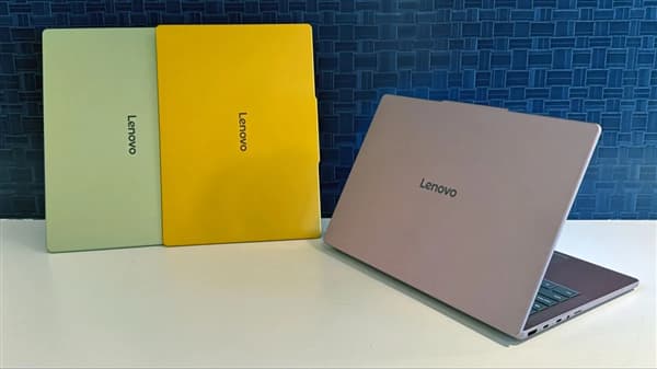 Lenovo IdeaPad Vibe Launches With Seven Colors and Swappable Keycaps